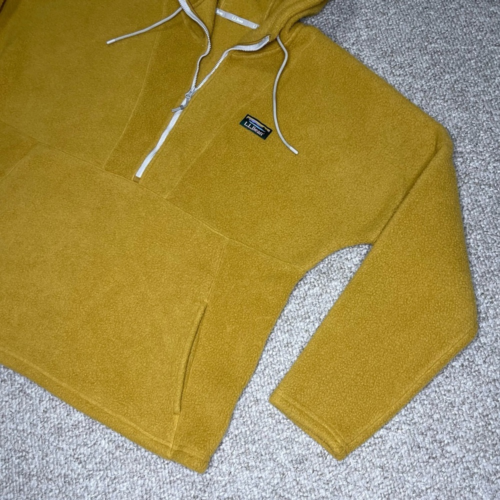 L. L. Bean fleece 1/2 zip pullover - Picture 6 of 11